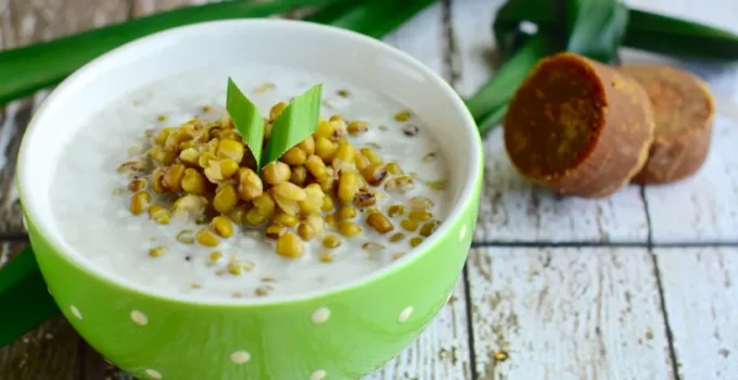 Bubur Kacang Hijau : Makanan Lezat, Bergizi, dan Tradisional From Indonesia