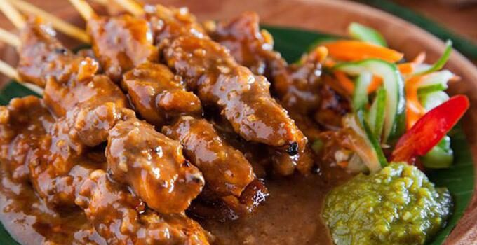 Menikmati Kelezatan Sate Madura: Kuliner Khas yang Memikat Selera