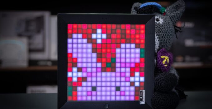 Divoom Pixoo: Unleash Creativity with Vibrant, Dynamic Pixel Art Displays