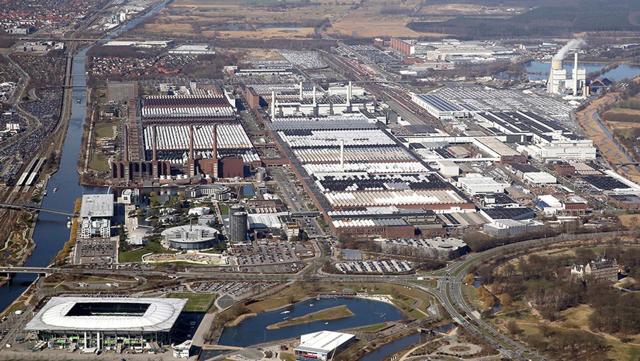 Robotic technology in action at the Volkswagen Wolfsburg Plant 