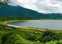 Danau Poso: Keindahan Alam yang Memikat di Sulawesi Tengah