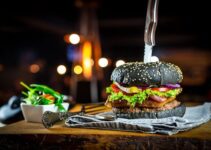 Burger Hitam: Inovasi Cita Rasa yang Menarik