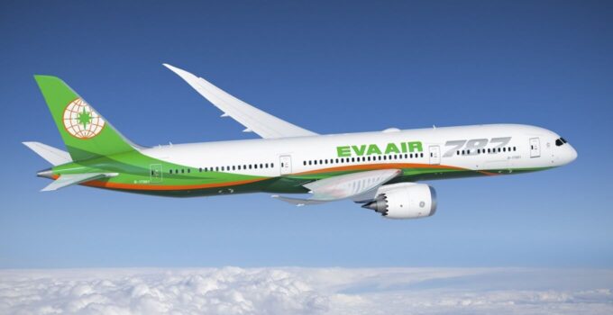 EVA Air: Maskapai Bintang Lima dengan Layanan Kelas Dunia 2024