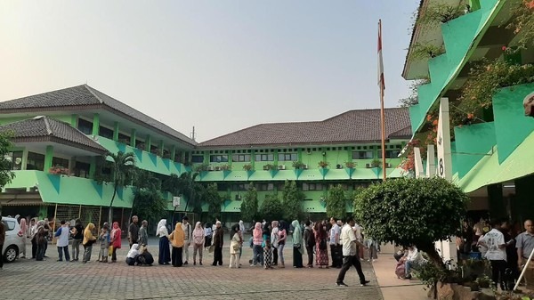 Sekolah Negeri