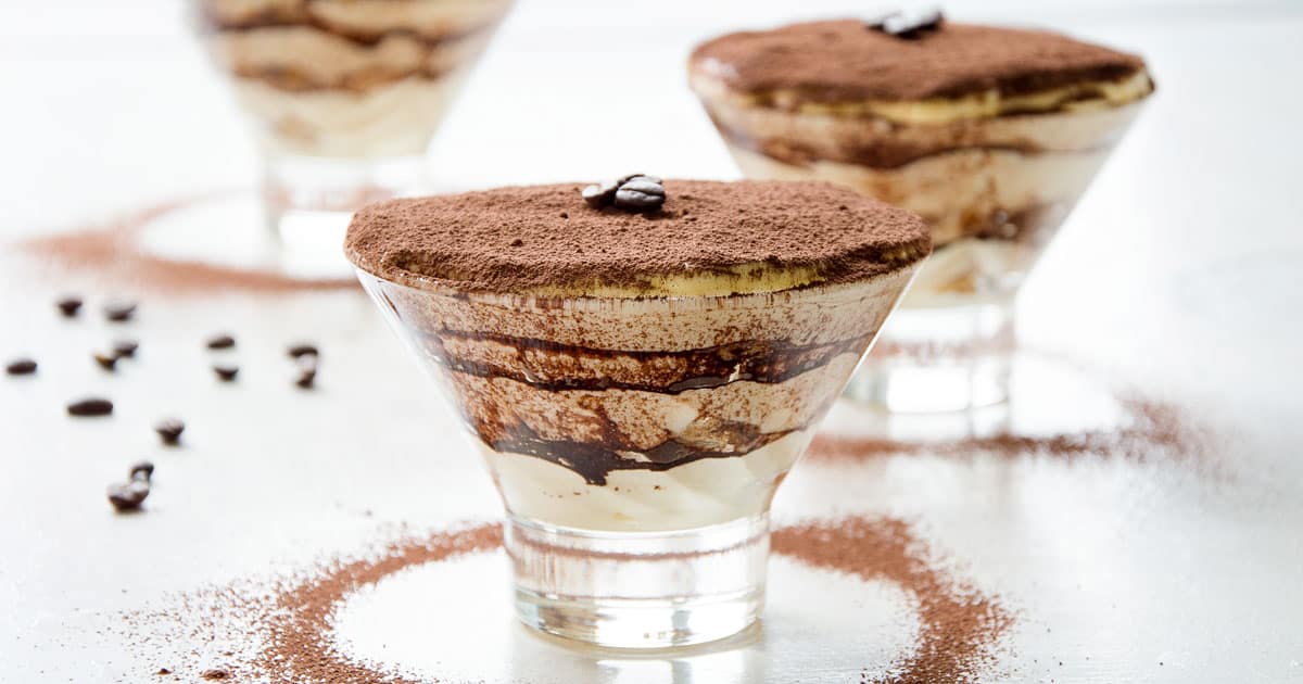 tiramisu-in-cup-hidangan-elegan-yang-mudah-dibuat