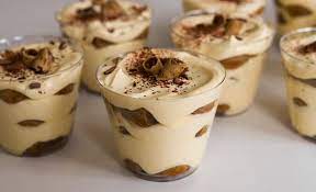 tiramisu-in-cup-hidangan-elegan-yang-mudah-dibuat