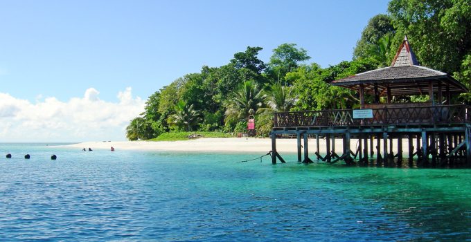 Pantai Pulau Sipadan: Surga Tropis yang Menyimpan Keajaiban Bawah Laut
