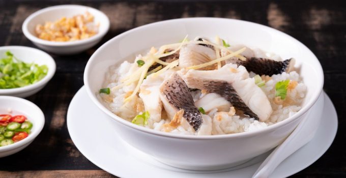 Bubur Ikan Sajian Hangat Bergizi yang Menggugah Selera dari Mangkok Pertama