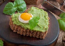 Roti Bakar Alpukat: Kreasi Sarapan Sehat dan Kekinian