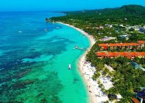 Pantai West Bay: Permata Biru di Pesisir yang Wajib Masuk Daftar Liburanmu