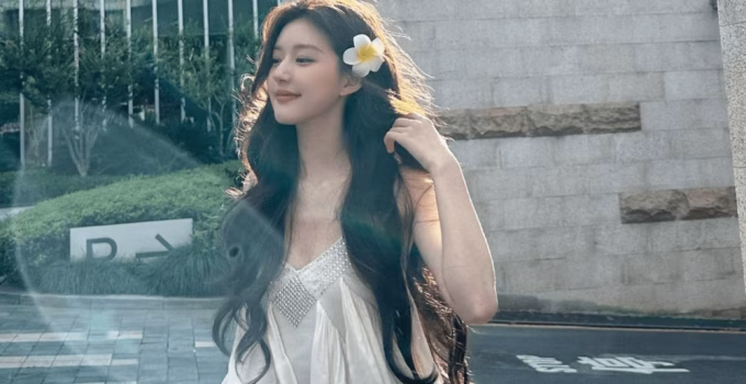 Zhao Lusi: Bintang Muda C-Drama yang Menawan Hati Penonton Asia