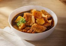 Semur Kentang yang Hangat, Cerita Rasa yang Selalu Dirindukan