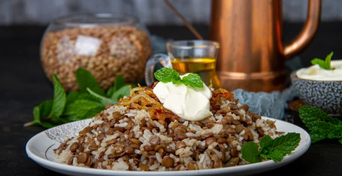 Mujaddara: Kelezatan Sederhana dari Timur Tengah