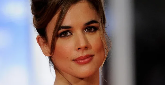 Jejak Karier Adriana Ugarte: Pesona Aktris Spanyol di Dunia Film