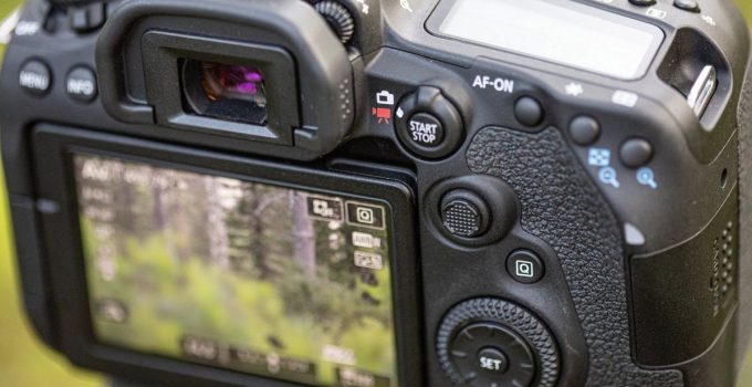 Canon EOS 90D: Kamera DSLR Canggih untuk Kreator Modern