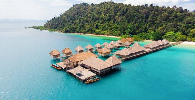 Telunas Resort: Penginapan View Laut Eksotis di Kepulauan Riau