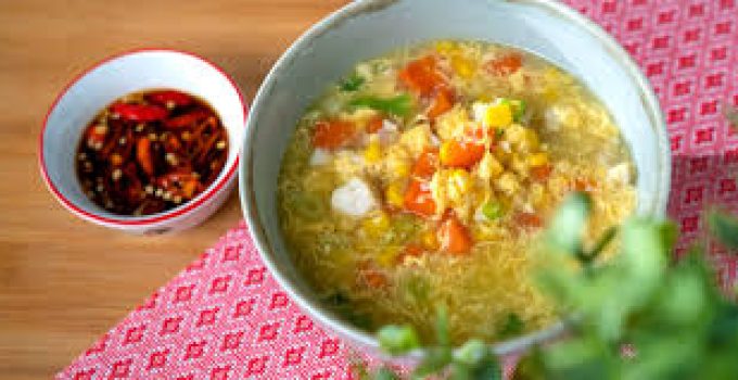 Sup Jagung Telur yang Menghangatkan Hati: Kenikmatan Sederhana dalam Setiap Sendok
