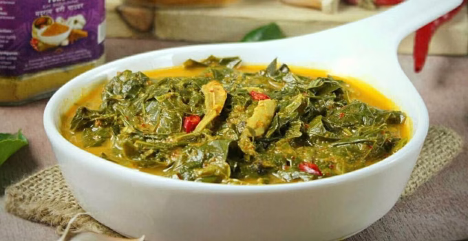 Gulai Daun Singkong Gurih Rahasia Cita Rasa Rumah  yang Menghangatkan Selera