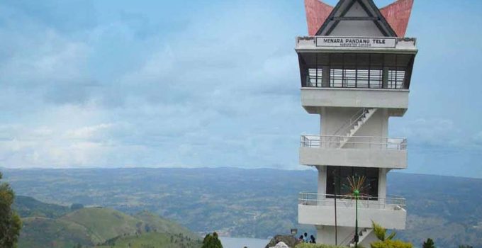 Menara Tele, Spot Terbaik Menikmati Danau Toba