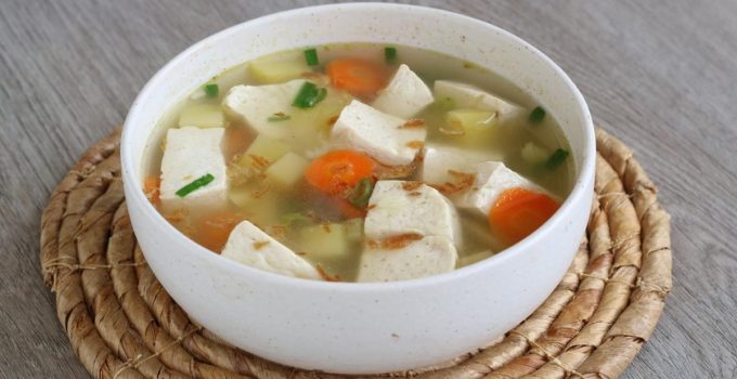 Sop Tahu Putih, Menu Rumahan Sederhana yang Bikin Nagih